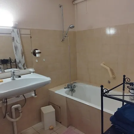 Avec Belle Vue Proche Du Genin Apartament *